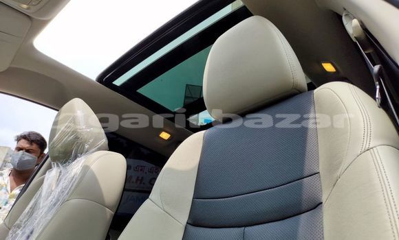 Buy Import 2016 Nissan X-Trail Mode Premier in Dhaka, Dhaka Buy Import 2016 Nissan X-Trail Mode Premier in Dhaka, Dhaka