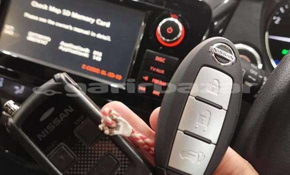 Buy Import 2016 Nissan X-Trail Mode Premier in Dhaka, Dhaka Buy Import 2016 Nissan X-Trail Mode Premier in Dhaka, Dhaka