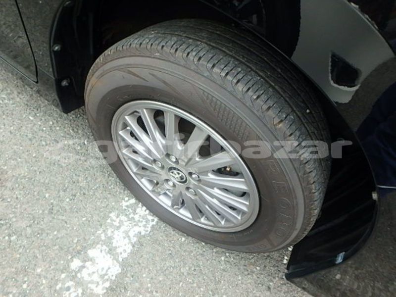 Big with watermark toyota esquire dhaka dhaka 4189