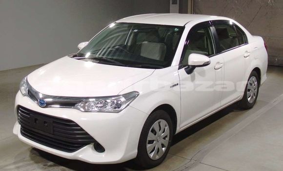 কেনা আমদানি Toyota Axio White গাড়ী মধ্যে ঢাকা মধ্যে Dhaka কেনা আমদানি Toyota Axio White গাড়ী মধ্যে ঢাকা মধ্যে Dhaka