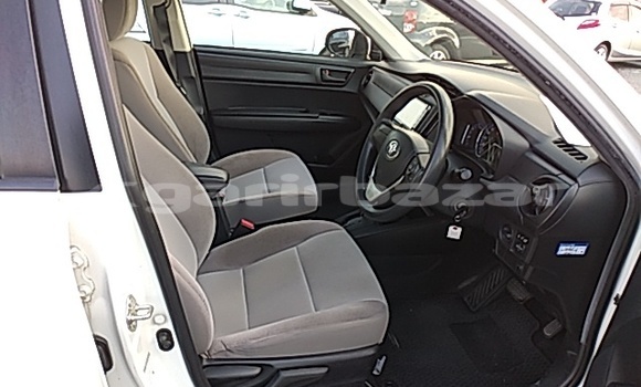Buy Import 2016 Toyota Axio in Dhaka, Dhaka Buy Import 2016 Toyota Axio in Dhaka, Dhaka