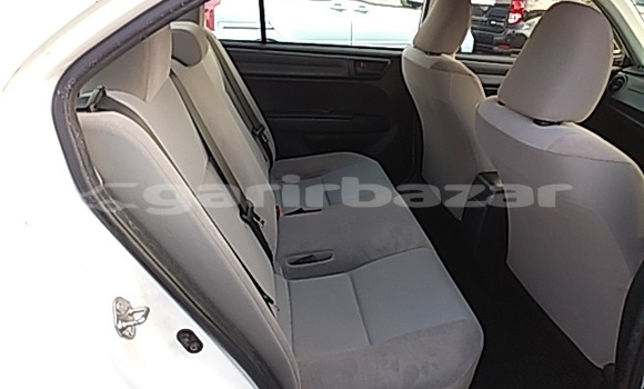 Buy Import 2016 Toyota Axio in Dhaka, Dhaka Buy Import 2016 Toyota Axio in Dhaka, Dhaka