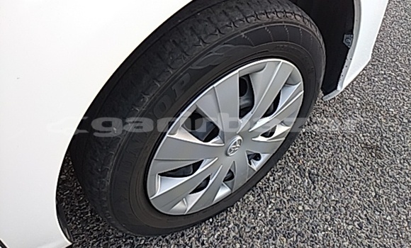 Buy Import 2016 Toyota Axio in Dhaka, Dhaka Buy Import 2016 Toyota Axio in Dhaka, Dhaka