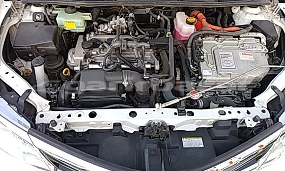 Buy Import 2016 Toyota Axio in Dhaka, Dhaka Buy Import 2016 Toyota Axio in Dhaka, Dhaka