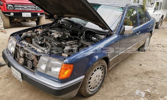 Buy Used Mercedes-Benz E–Class in Dhaka, Dhaka Buy Used Mercedes-Benz E–Class in Dhaka, Dhaka