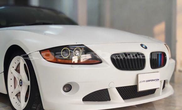Buy Used 2004 BMW Z4 in Dhaka, Dhaka Buy Used 2004 BMW Z4 in Dhaka, Dhaka