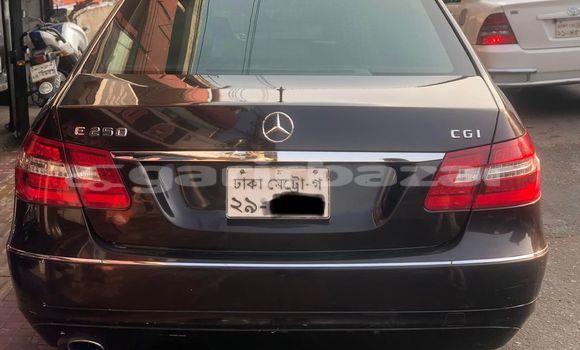 কেনা ব্যবহৃত Mercedes-Benz E–Class Black গাড়ী মধ্যে ঢাকা মধ্যে Dhaka কেনা ব্যবহৃত Mercedes-Benz E–Class Black গাড়ী মধ্যে ঢাকা মধ্যে Dhaka