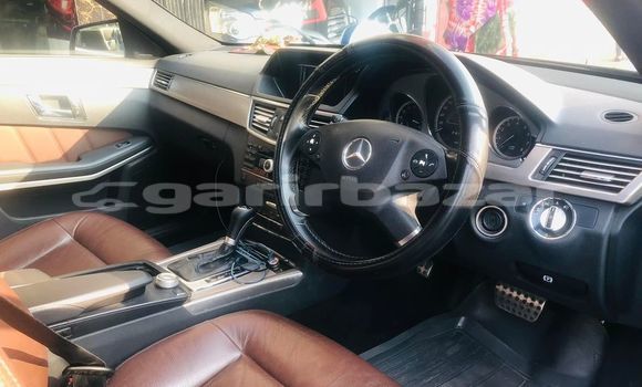 কেনা ব্যবহৃত Mercedes-Benz E–Class Black গাড়ী মধ্যে ঢাকা মধ্যে Dhaka কেনা ব্যবহৃত Mercedes-Benz E–Class Black গাড়ী মধ্যে ঢাকা মধ্যে Dhaka