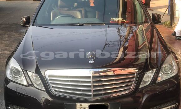 কেনা ব্যবহৃত Mercedes-Benz E–Class Black গাড়ী মধ্যে ঢাকা মধ্যে Dhaka কেনা ব্যবহৃত Mercedes-Benz E–Class Black গাড়ী মধ্যে ঢাকা মধ্যে Dhaka