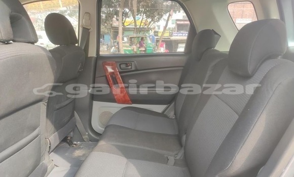 Buy Used 2007 Toyota Rush in Dhaka, Dhaka Buy Used 2007 Toyota Rush in Dhaka, Dhaka