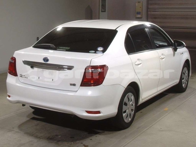 Big with watermark toyota axio dhaka dhaka 4226