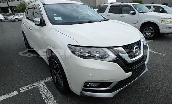 কেনা আমদানি Nissan X-Trail White গাড়ী মধ্যে ঢাকা মধ্যে Dhaka কেনা আমদানি Nissan X-Trail White গাড়ী মধ্যে ঢাকা মধ্যে Dhaka