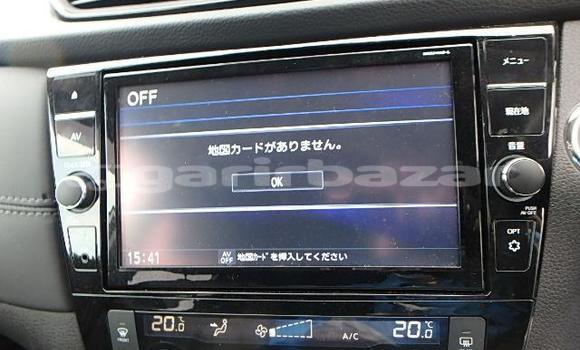 কেনা আমদানি Nissan X-Trail White গাড়ী মধ্যে ঢাকা মধ্যে Dhaka কেনা আমদানি Nissan X-Trail White গাড়ী মধ্যে ঢাকা মধ্যে Dhaka