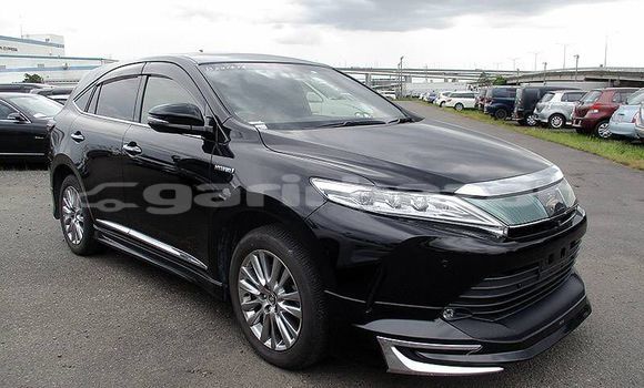 কেনা আমদানি Toyota Harrier Black গাড়ী মধ্যে ঢাকা মধ্যে Dhaka কেনা আমদানি Toyota Harrier Black গাড়ী মধ্যে ঢাকা মধ্যে Dhaka