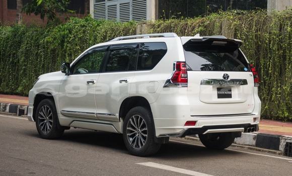 Buy Import 2017 Toyota Land Cruiser Prado in Dhaka, Dhaka Buy Import 2017 Toyota Land Cruiser Prado in Dhaka, Dhaka