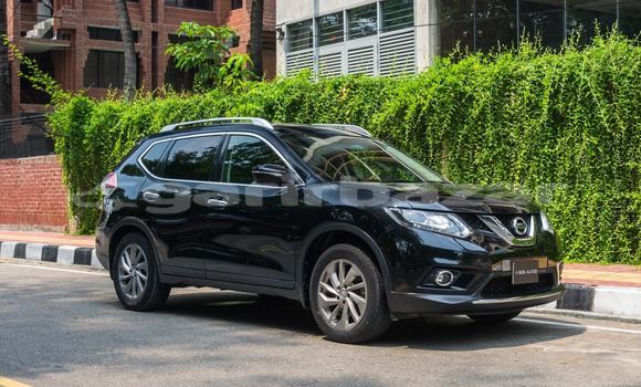 Buy Import 2017 Nissan X-Trail in Dhaka, Dhaka Buy Import 2017 Nissan X-Trail in Dhaka, Dhaka