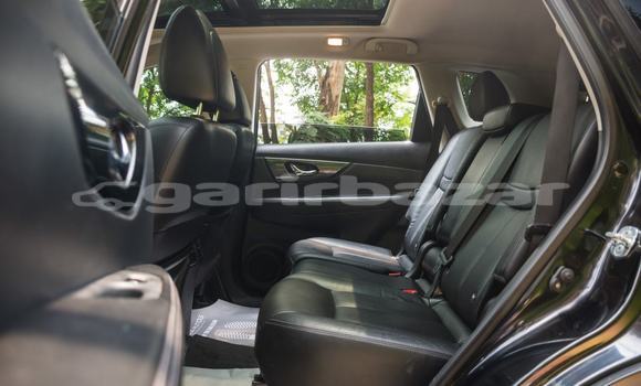 Buy Import 2017 Nissan X-Trail in Dhaka, Dhaka Buy Import 2017 Nissan X-Trail in Dhaka, Dhaka