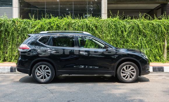 Buy Import 2017 Nissan X-Trail in Dhaka, Dhaka Buy Import 2017 Nissan X-Trail in Dhaka, Dhaka