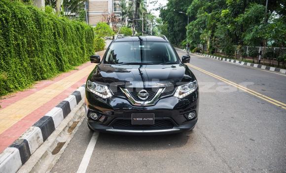 Buy Import 2017 Nissan X-Trail in Dhaka, Dhaka Buy Import 2017 Nissan X-Trail in Dhaka, Dhaka