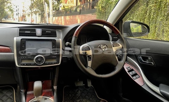 Buy Used 2010 Toyota Allion in Dhaka, Dhaka Buy Used 2010 Toyota Allion in Dhaka, Dhaka