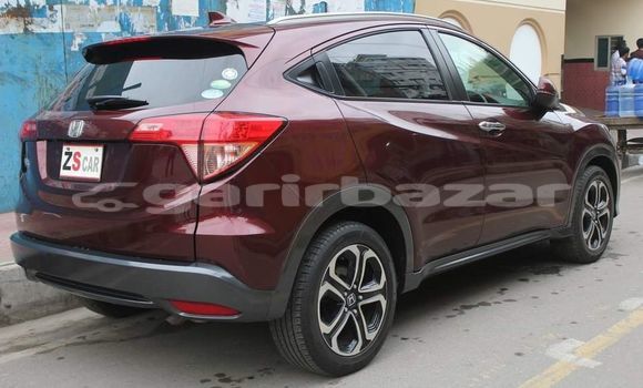 Buy Used 2014 Honda Vezel in Dhaka, Dhaka Buy Used 2014 Honda Vezel in Dhaka, Dhaka