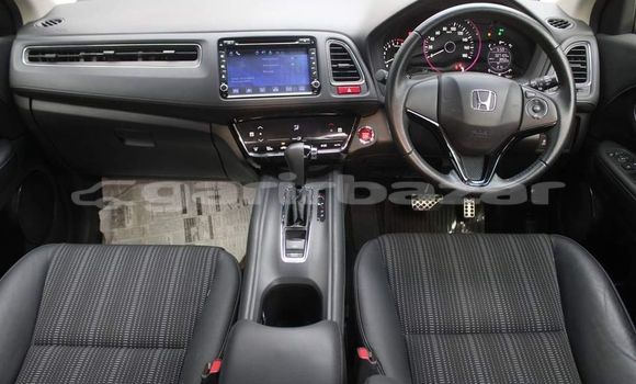 Buy Used 2014 Honda Vezel in Dhaka, Dhaka Buy Used 2014 Honda Vezel in Dhaka, Dhaka