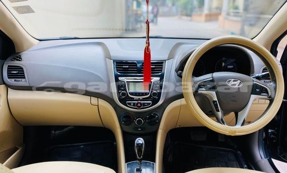 Buy Used 2012 Hyundai Accent in Dhaka, Dhaka Buy Used 2012 Hyundai Accent in Dhaka, Dhaka