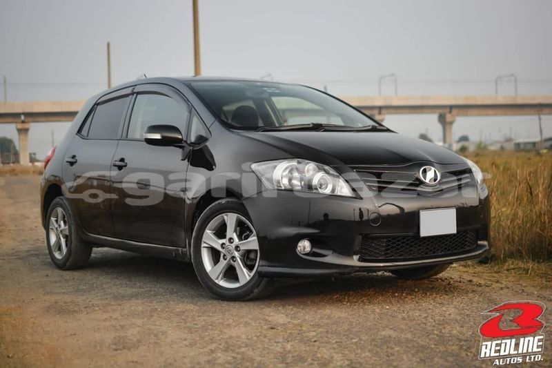 Big with watermark toyota auris dhaka dhaka 4280