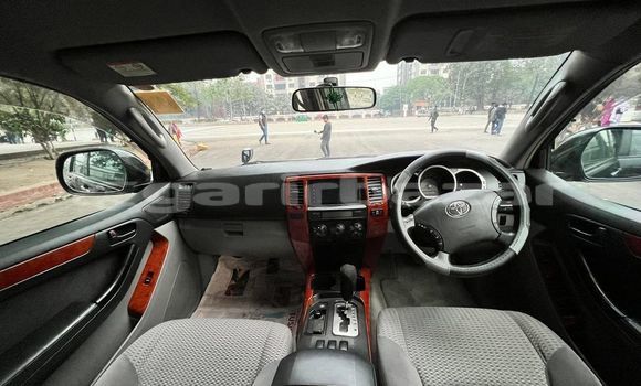 Buy Used 2005 Toyota Hilux Surf in Dhaka, Dhaka Buy Used 2005 Toyota Hilux Surf in Dhaka, Dhaka