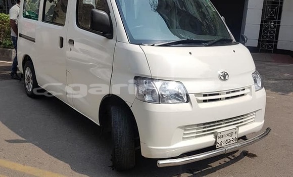 Buy Used 2008 Toyota TownAce in Dhaka, Dhaka Buy Used 2008 Toyota TownAce in Dhaka, Dhaka