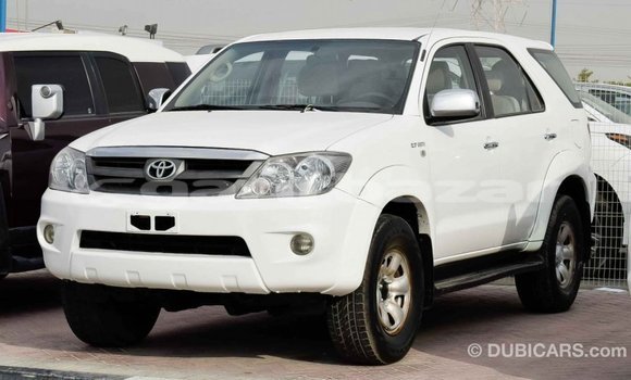 কেনা আমদানি Toyota Fortuner White গাড়ী মধ্যে ইম্পোর্ট - দুবাই মধ্যে Bandarban কেনা আমদানি Toyota Fortuner White গাড়ী মধ্যে ইম্পোর্ট - দুবাই মধ্যে Bandarban