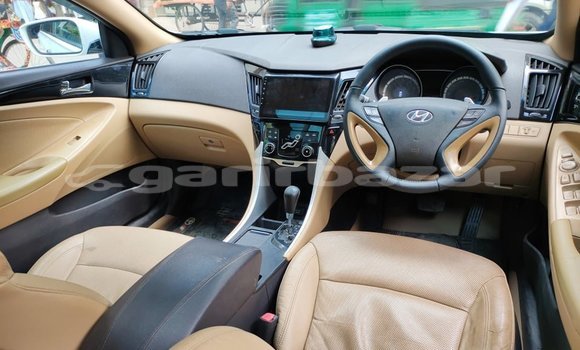 Buy Used 2012 Hyundai Sonata in Dhaka, Dhaka Buy Used 2012 Hyundai Sonata in Dhaka, Dhaka