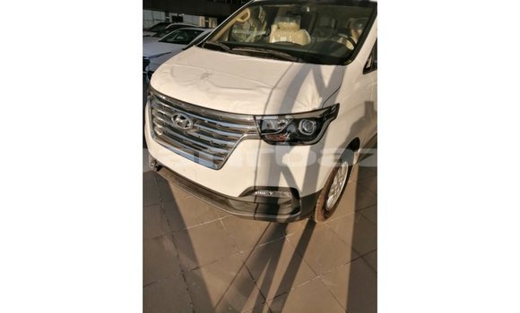 Buy Import 2019 Hyundai Accent in Import - Dubai, Bandarban