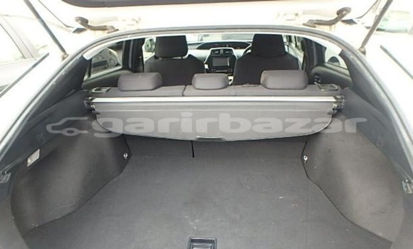 Buy Used 2016 Toyota Prius in Dhaka, Dhaka Buy Used 2016 Toyota Prius in Dhaka, Dhaka