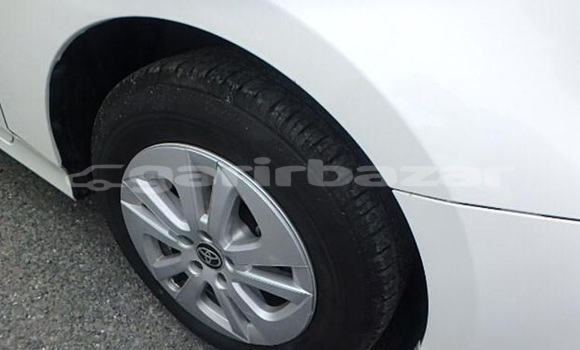 Buy Used 2016 Toyota Prius in Dhaka, Dhaka Buy Used 2016 Toyota Prius in Dhaka, Dhaka
