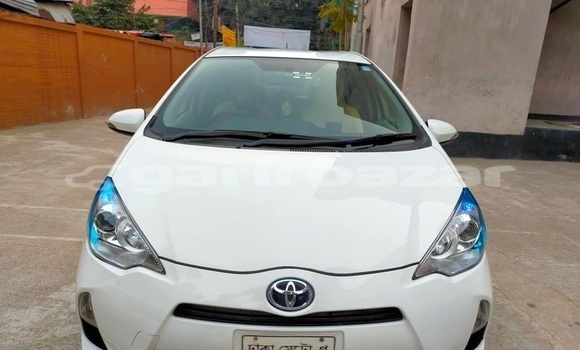 Buy Used 2013 Toyota Aqua in Dhaka, Dhaka Buy Used 2013 Toyota Aqua in Dhaka, Dhaka