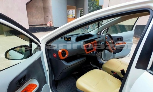 Buy Used 2013 Toyota Aqua in Dhaka, Dhaka Buy Used 2013 Toyota Aqua in Dhaka, Dhaka