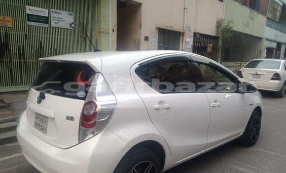 Buy Used 2013 Toyota Aqua in Dhaka, Dhaka Buy Used 2013 Toyota Aqua in Dhaka, Dhaka