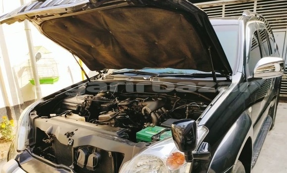 Buy Used 2004 Toyota Land Cruiser Prado in Dhaka, Dhaka Buy Used 2004 Toyota Land Cruiser Prado in Dhaka, Dhaka