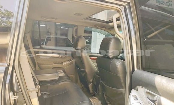 Buy Used 2004 Toyota Land Cruiser Prado in Dhaka, Dhaka Buy Used 2004 Toyota Land Cruiser Prado in Dhaka, Dhaka