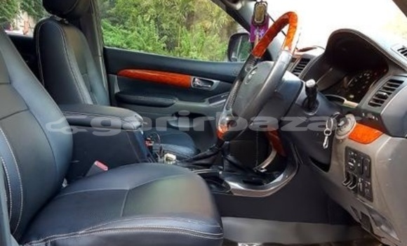 Buy Used 2005 Toyota Land Cruiser Prado in Dhaka, Dhaka Buy Used 2005 Toyota Land Cruiser Prado in Dhaka, Dhaka