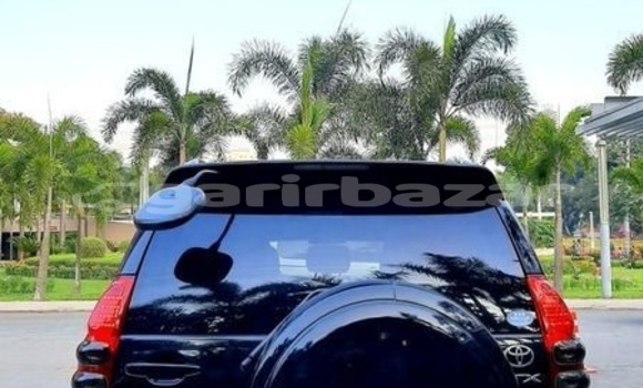 Buy Used 2005 Toyota Land Cruiser Prado in Dhaka, Dhaka Buy Used 2005 Toyota Land Cruiser Prado in Dhaka, Dhaka