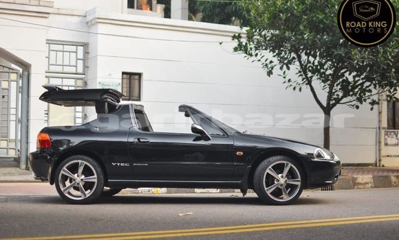 Buy Used 1992 Honda CR-X in Dhaka, Dhaka Buy Used 1992 Honda CR-X in Dhaka, Dhaka