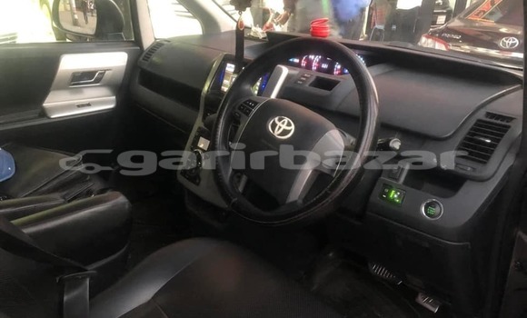 Buy Used 2011 Toyota Noah in Dhaka, Dhaka Buy Used 2011 Toyota Noah in Dhaka, Dhaka