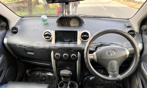 Buy Used 2003 Toyota IST in Dhaka, Dhaka Buy Used 2003 Toyota IST in Dhaka, Dhaka