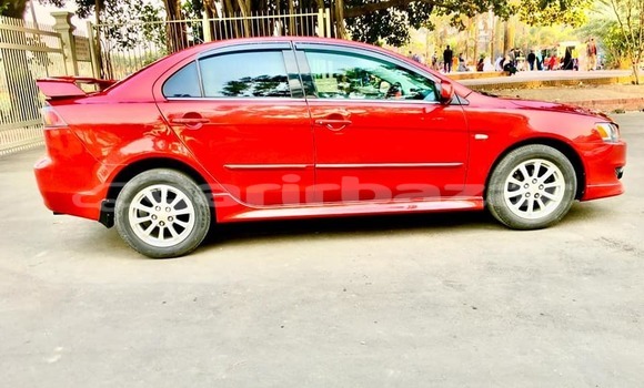 Buy Used 2010 Mitsubishi Lancer in Dhaka, Dhaka Buy Used 2010 Mitsubishi Lancer in Dhaka, Dhaka