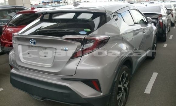 Buy Used 2017 Toyota CH-R in Dhaka, Dhaka Buy Used 2017 Toyota CH-R in Dhaka, Dhaka