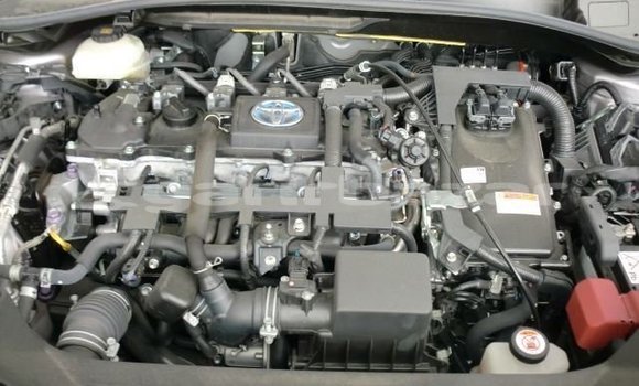 Buy Used 2017 Toyota CH-R in Dhaka, Dhaka Buy Used 2017 Toyota CH-R in Dhaka, Dhaka