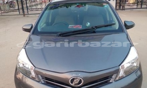 Buy Used 2011 Toyota Vitz in Dhaka, Dhaka Buy Used 2011 Toyota Vitz in Dhaka, Dhaka