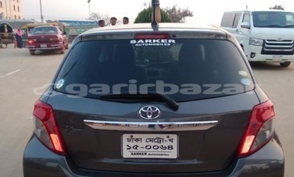 Buy Used 2011 Toyota Vitz in Dhaka, Dhaka Buy Used 2011 Toyota Vitz in Dhaka, Dhaka